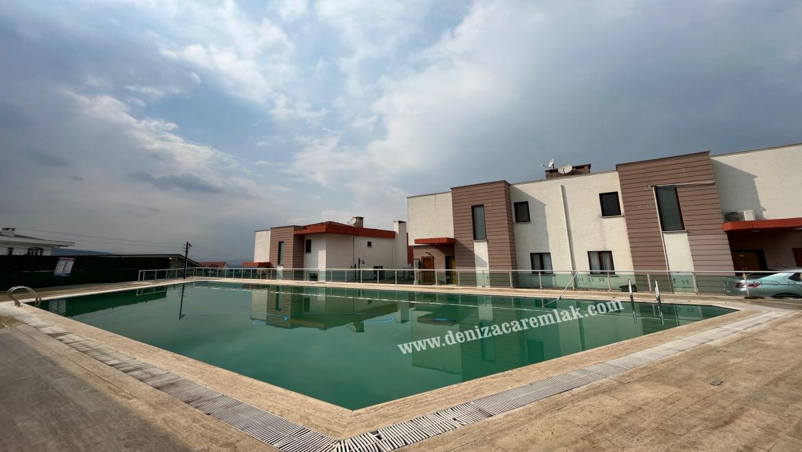 Kocaeli Başiskele RENTAL DUBLEX NEW VILLA  IN COMPLEX Villa For Rent 